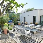 Maison Contemporaine Avec Jardin Pres De La Plage
